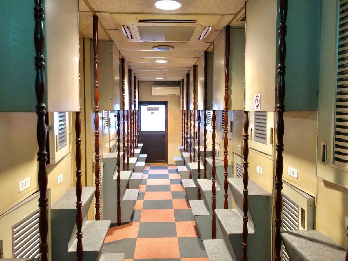 Capsule Hotel Block Room طوكيو المظهر الخارجي الصورة