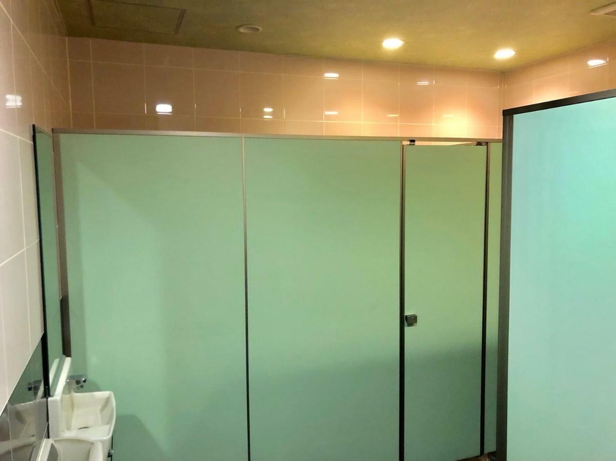 Capsule Hotel Block Room طوكيو المظهر الخارجي الصورة